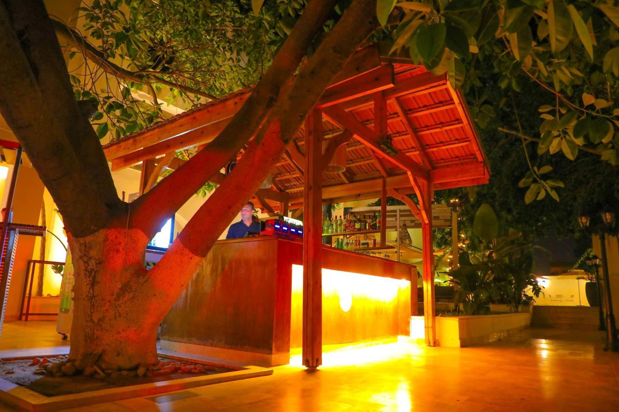 نزل قايا Hotel Gaia Nabeul Exteriör bild